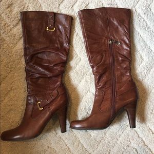 Guess boots